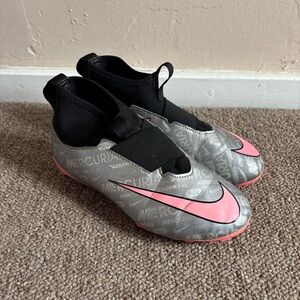 Nike Soccer Cleats Size 2